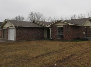 3208 S 82nd St #B, Fort Smith, AR 72903