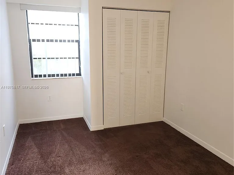 777 SW 9th Ave — Photo 5