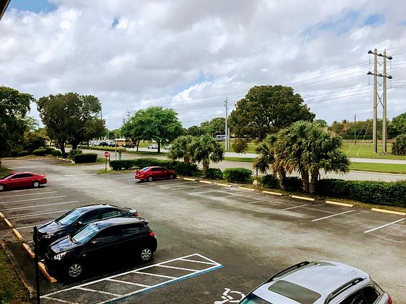 3rd image of 7420 NW 85th Ct APT 203