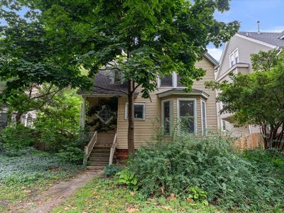 6729 N Ashland Ave, Chicago, IL, 60626