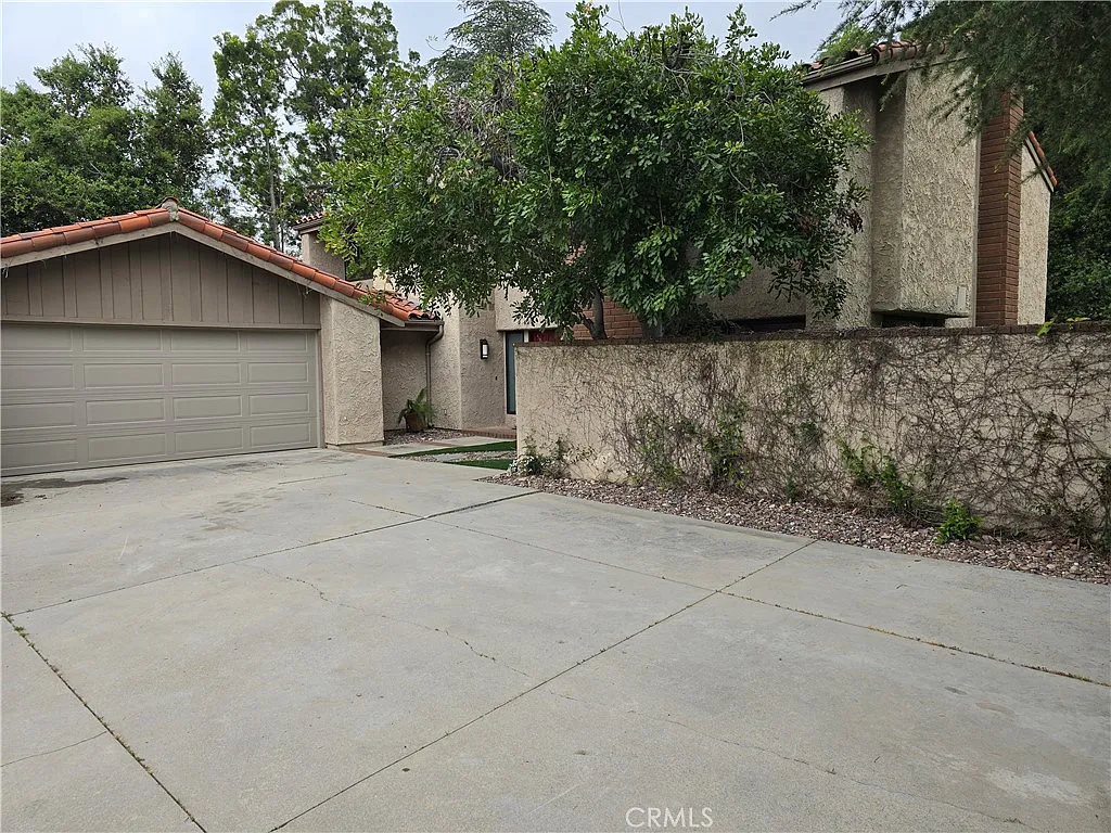 4 bed, 2784 sqft, $7,250 — Photo 3