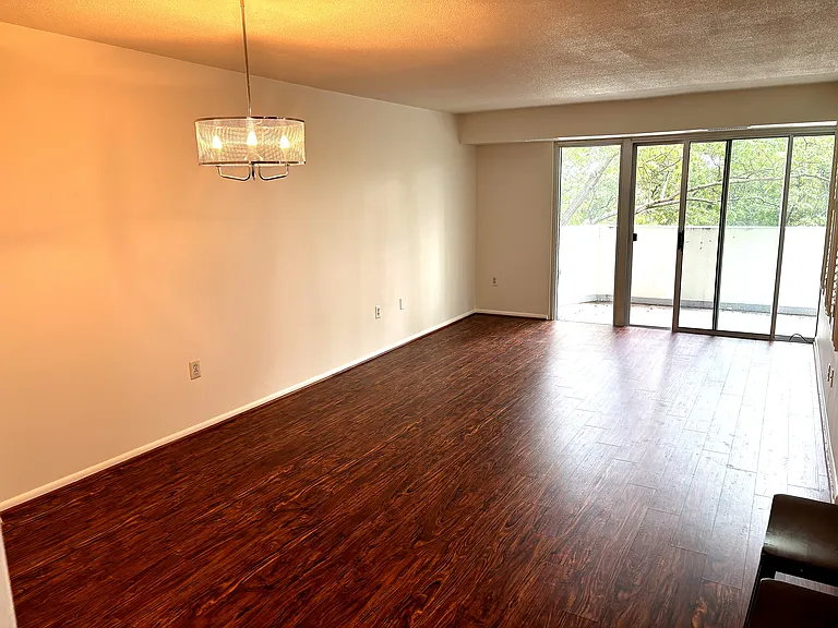 700 7th St SW #607 — Photo 7