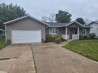 1221 S Main St, Clarion, IA 50525
