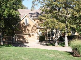 14626 W 49th Ter, Shawnee, KS 66216