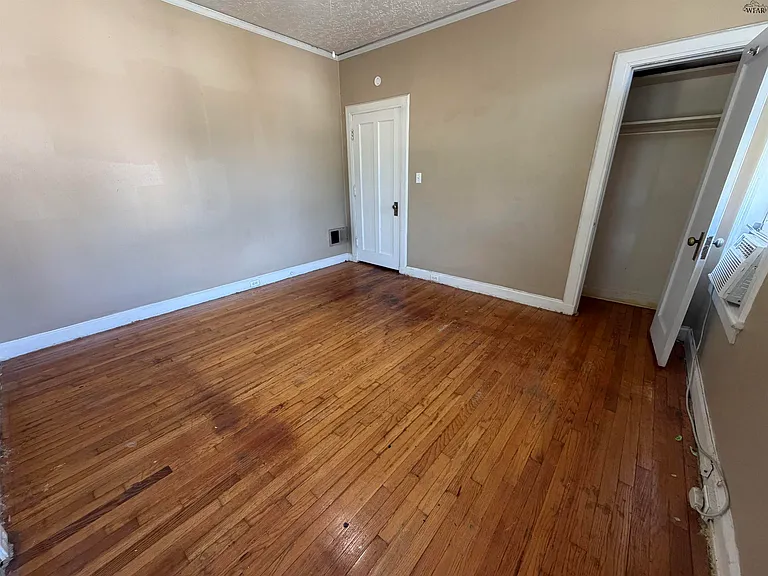 1109 Harrison St — Photo 7