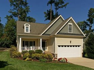 6112 Spicewood Dr, Fuquay Varina, NC 27526