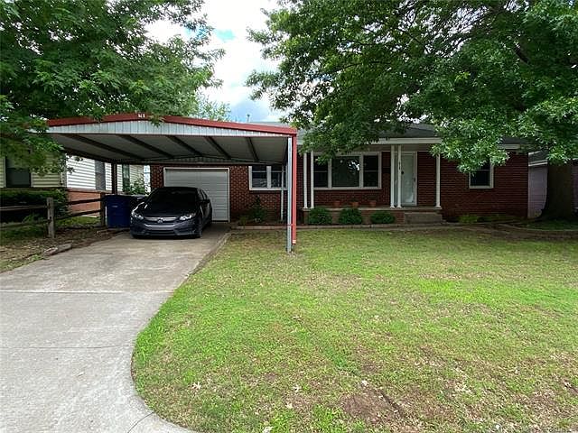 1st image of 513 S 80th Ave E
