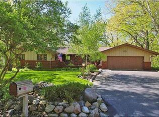 4829 Singing Trees Dr, Racine, WI 53406