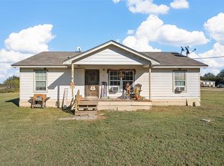 5288 Fort Graham Rd, West, TX 76691
