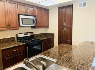 1362 Walnut Ave APT 206, Tustin, CA 92780