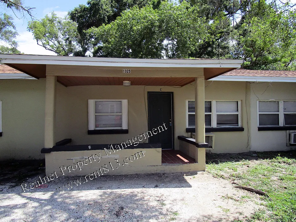 1325 E Sitka St #C