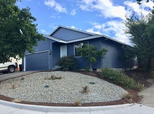 6820 SE Borwick St, Hillsboro, OR 97123
