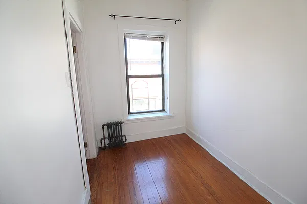Rented by Compass | media 19