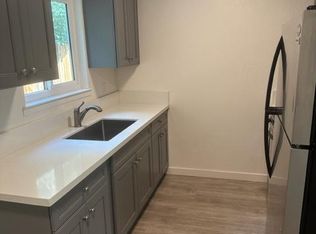 529 9th St #1, Davis, CA 95616