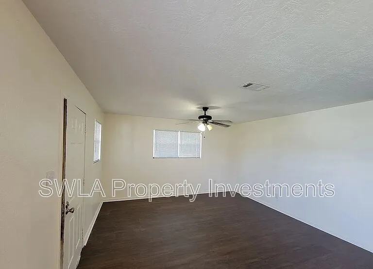 614 Sally Mae St — Photo 9