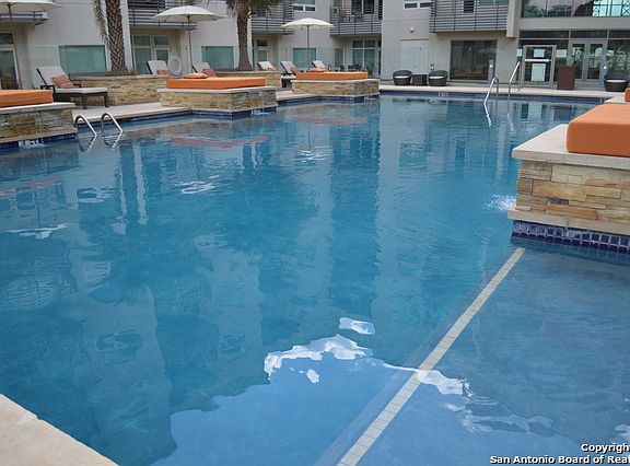 3rd image of 17902 La Cantera Pkwy Unit 302