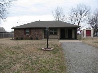 1311 Collum Ln W, Alma, AR 72921