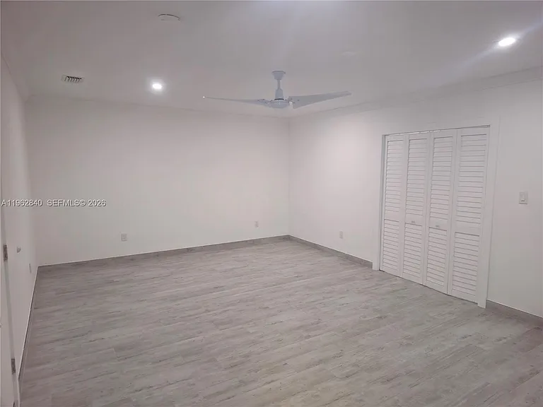 26720 SW 203rd Ave — Photo 6