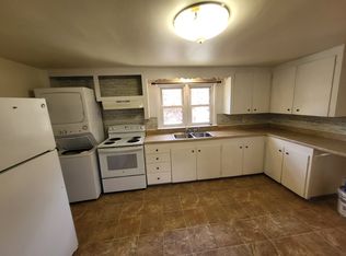 649 N Warren St FLOOR 2, Orwigsburg, PA 17961