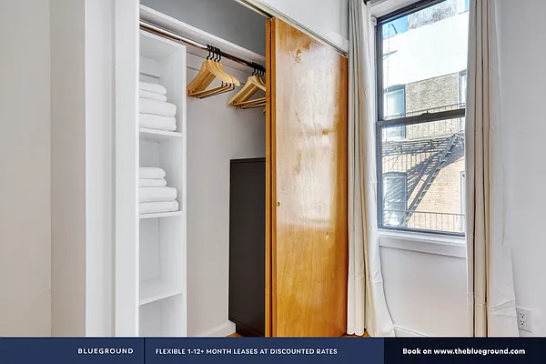 Rented by The Blueground | media 25