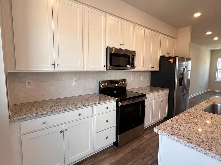 349 Short Branch Dr — Photo 9