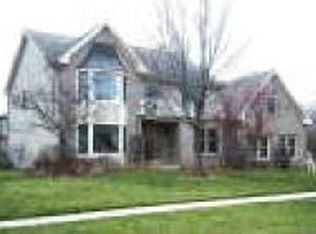 323 Ford Ln, Bartlett, IL