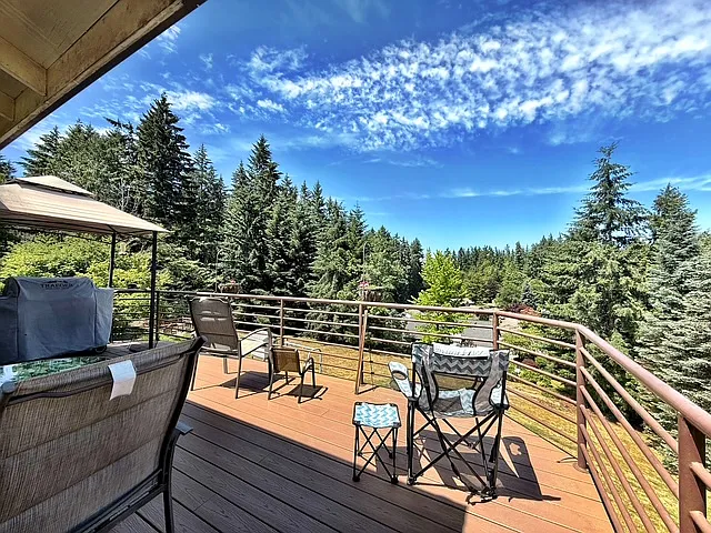634 NE Dawn Rd — Photo 31