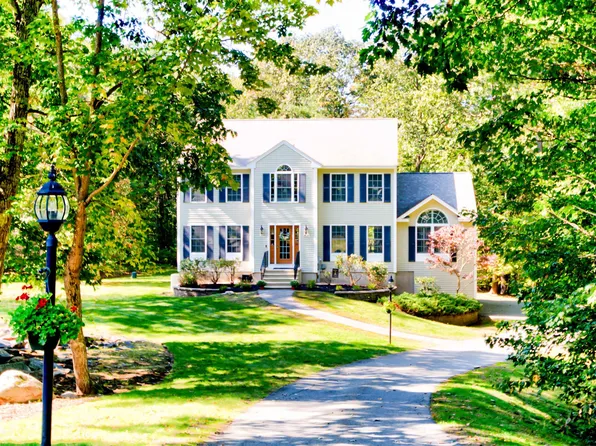 31 Fletcher Road, Windham, NH 03087