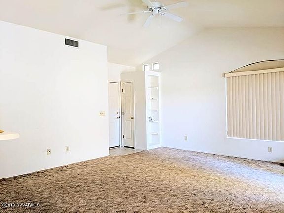 52472037_388547078598660_697319215598456