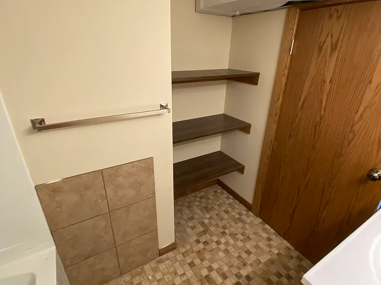 3235 Vine St — Photo 12
