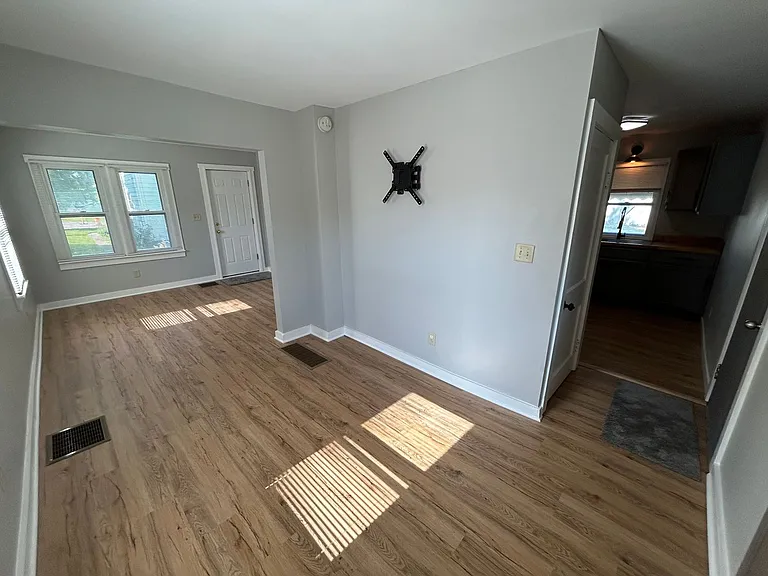 2023 Broadway St. — Photo 6