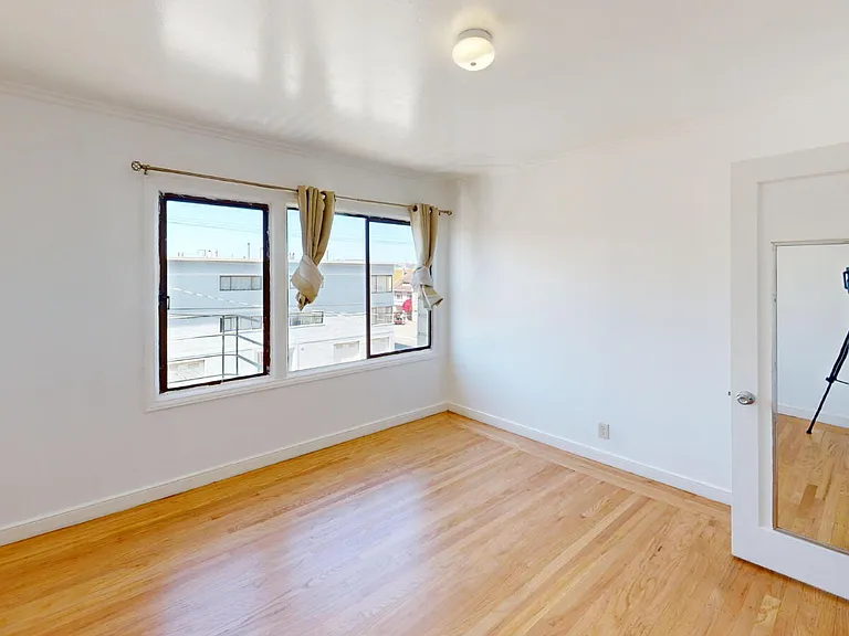 3421 Anza St #5 — Photo 9