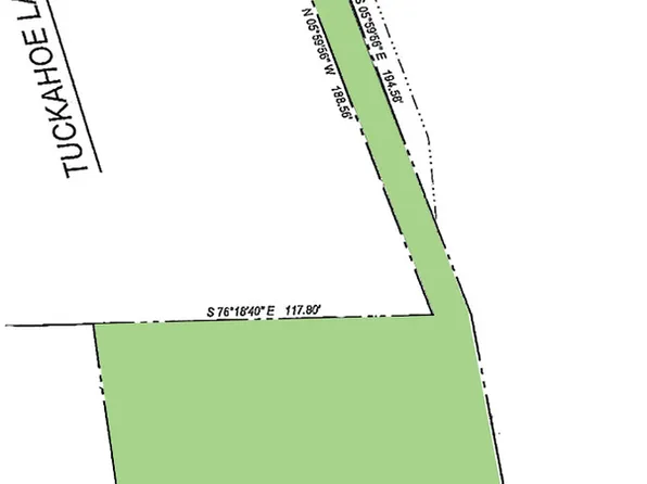 34 Rosko Dr, Southampton, NY 11968