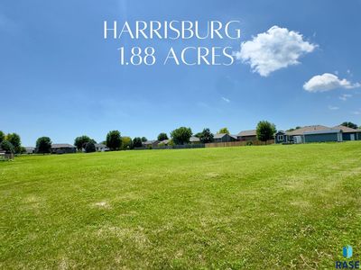 105 W Elm St, Harrisburg, SD, 57032