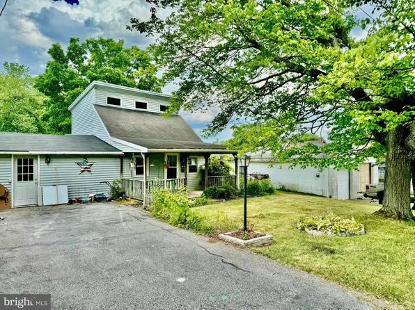 3111 Claremont Rd, Dover, PA 17315