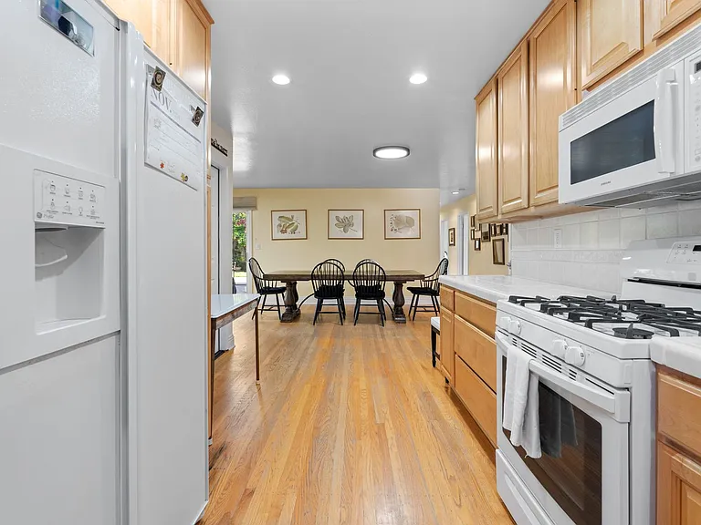 4678 Whiting St — Photo 7