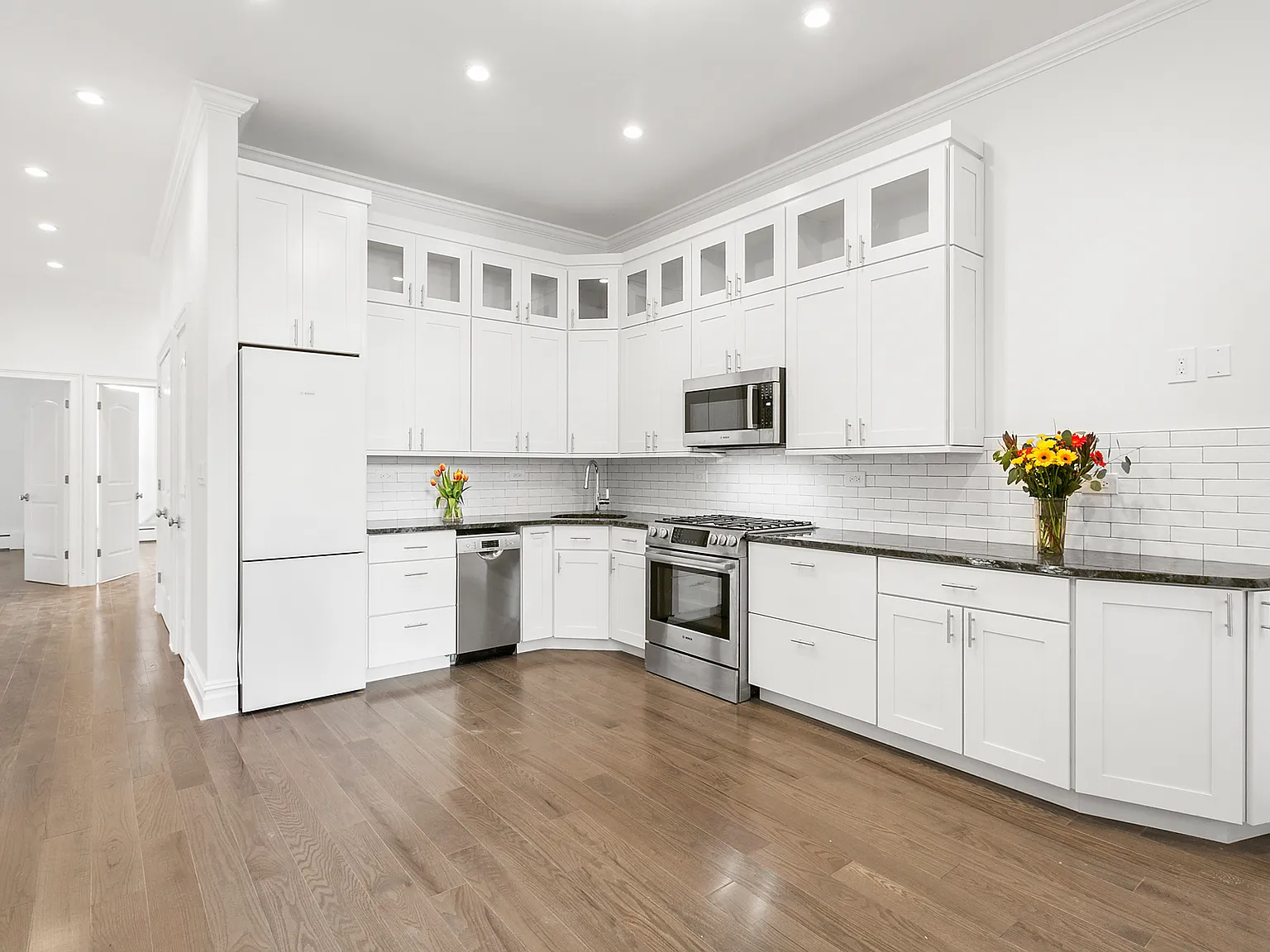 137 Atlantic Avenue — Photo 2