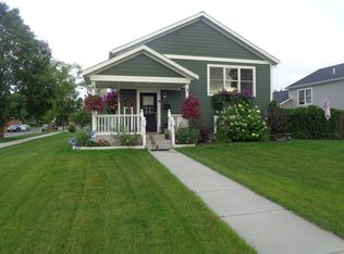 909 N Pokegama Ave, Grand Rapids, MN 55744