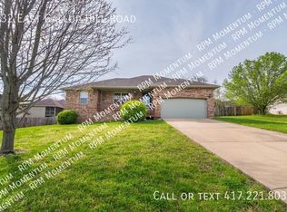 732 E Gallup Hill Rd, Nixa, MO 65714