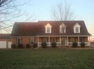 1655 S Walker Rd, Pleasant View, TN 37146