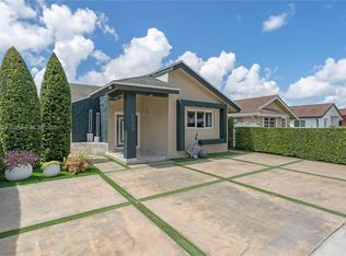 8928 SW 6th St, Miami, FL 33174