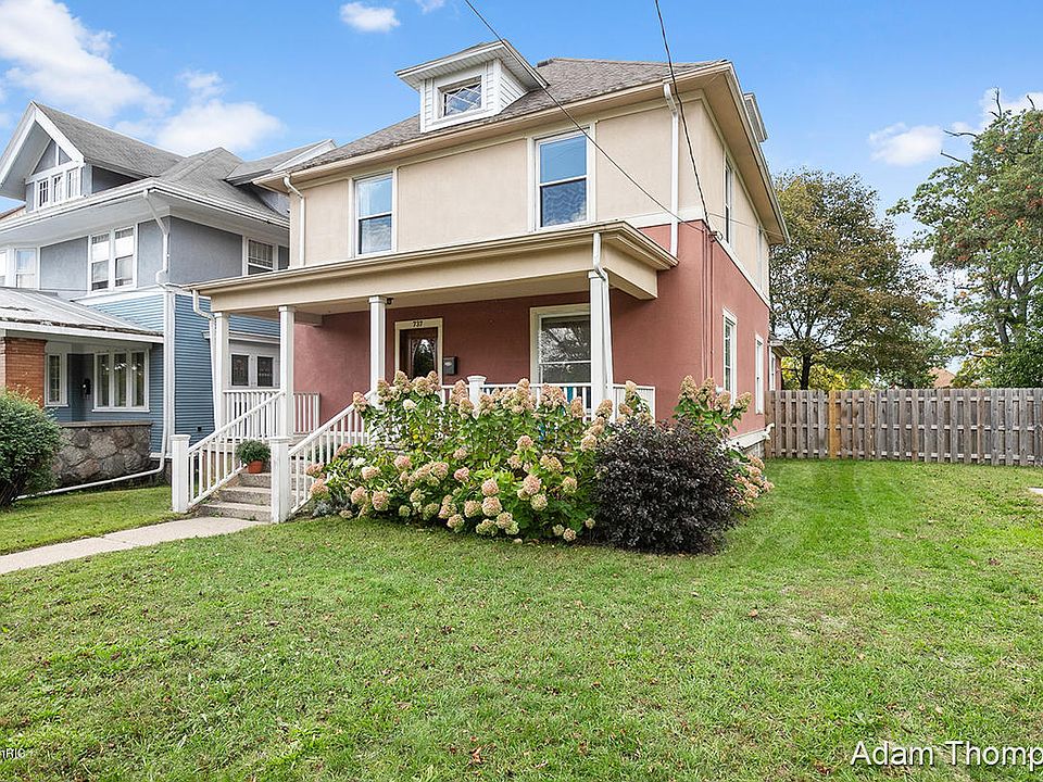 1st image of 737 Prospect Ave SE