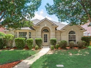 1204 Winnipeg Dr, Lewisville, TX 75077