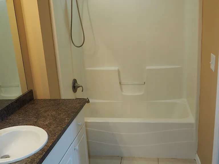 5008 Baron St — Photo 3