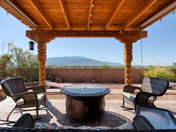 842 Vista Patron, Bernalillo, NM 87004