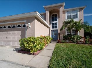 872 Addison Dr NE, Saint Petersburg, FL 33716
