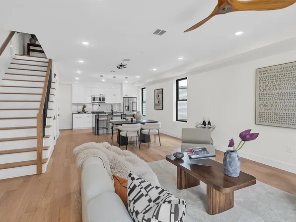 82 Pamrapo Ave #3, Jersey City, NJ 07305
