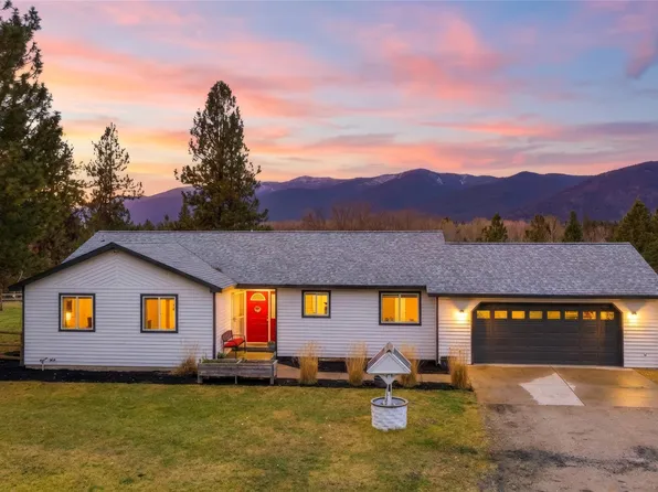 160 Log Cabin Ln, Stevensville, MT 59870