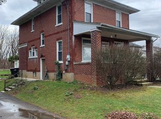 4032 W Walnut St, Allentown, PA 18104