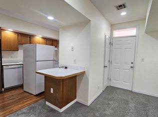 1530 E 14th St APT 10, Tulsa, OK 74120